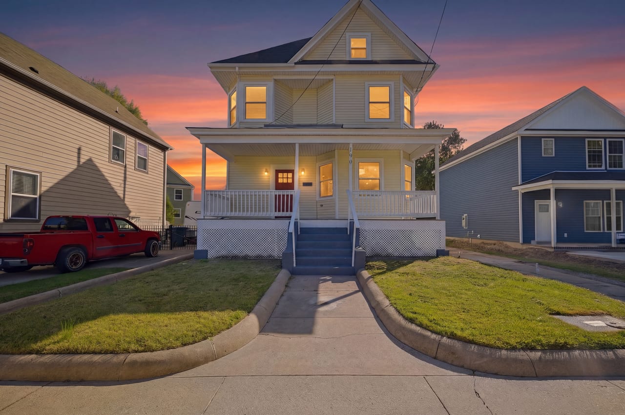 190 Cedar St